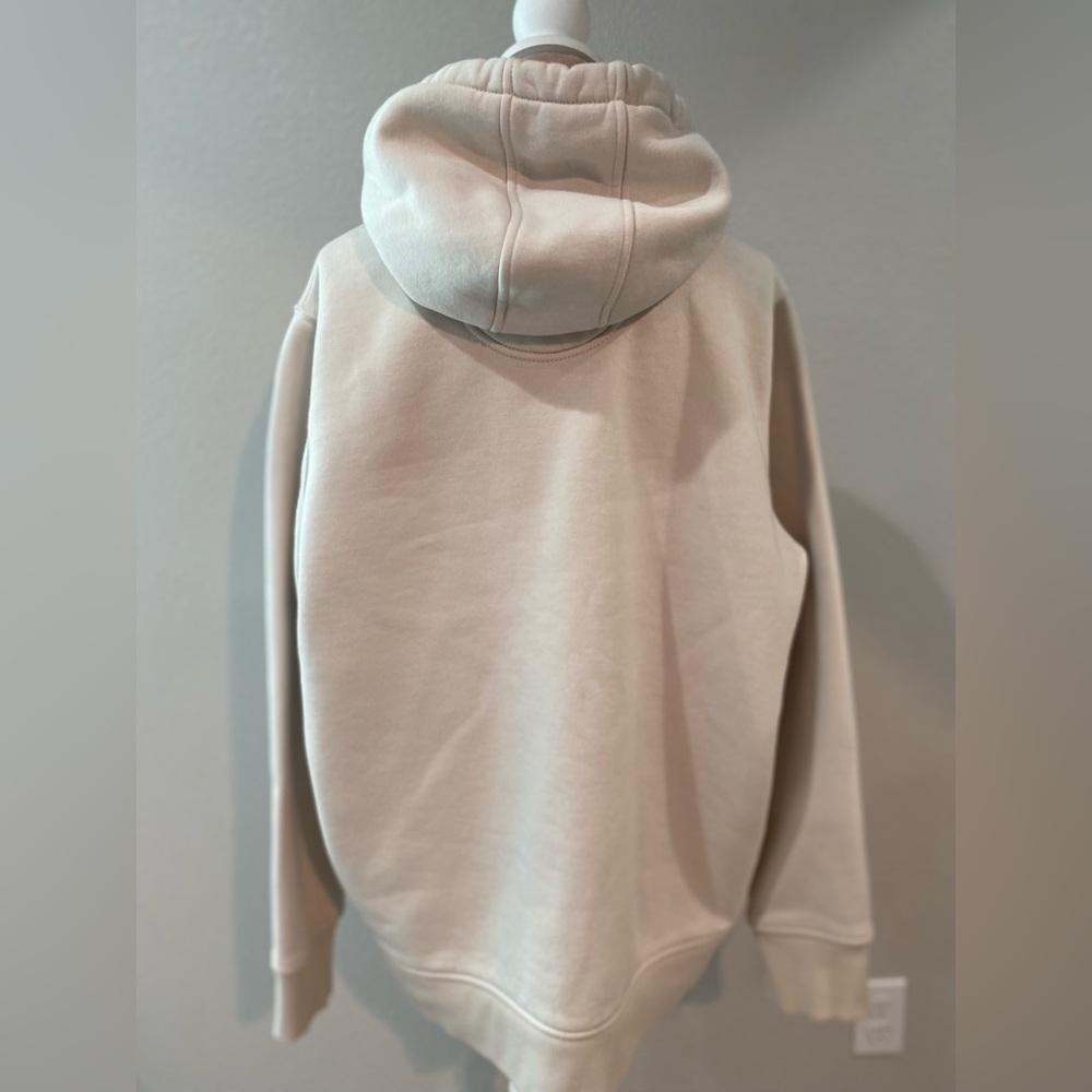 Carhartt Hoodie with Embroidered Details - Picture 5 of 8